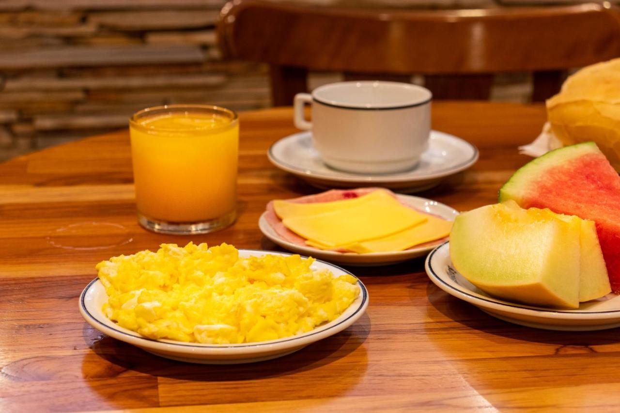 Hotel Pompeu Rio 3*